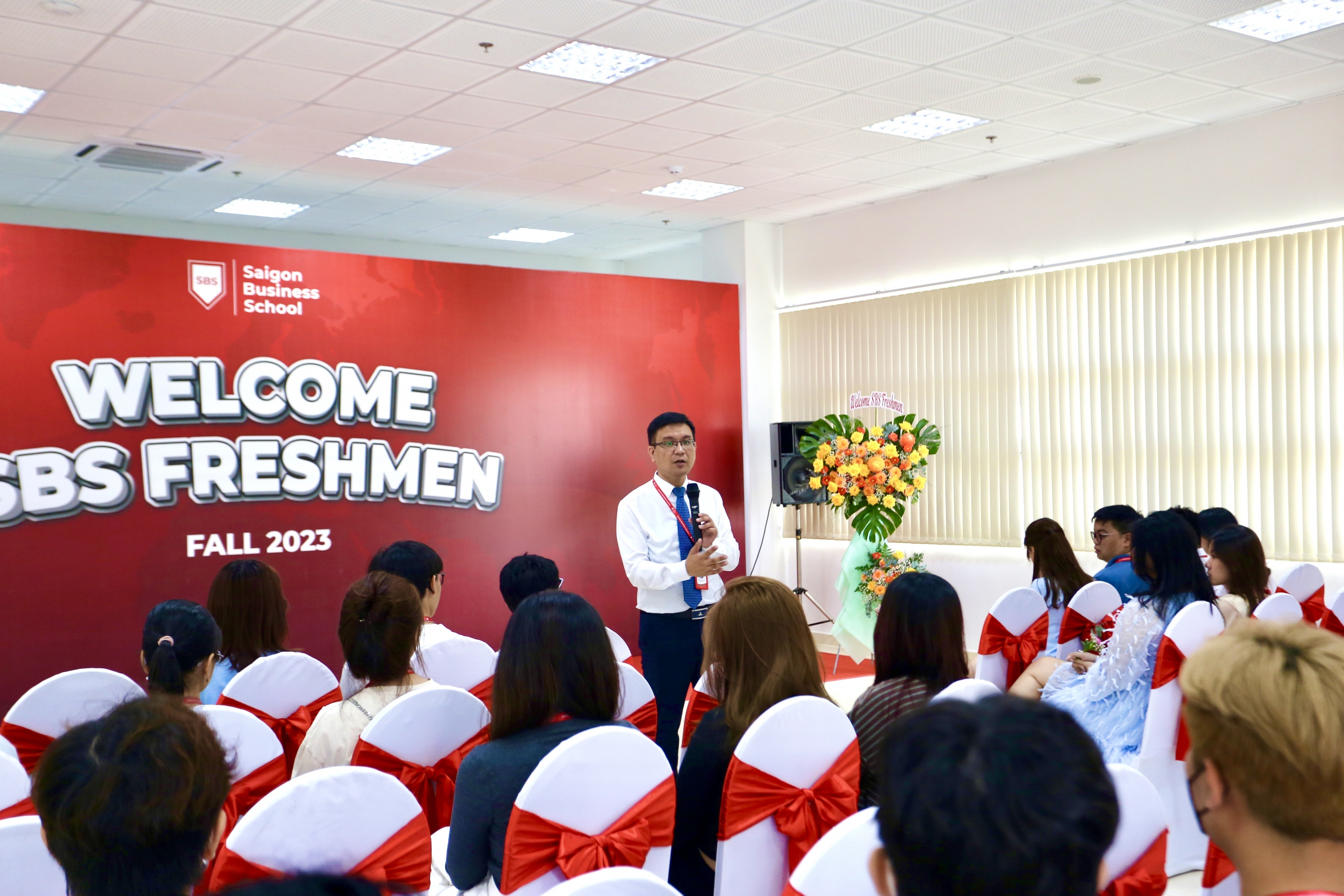 THÔNG BÁO XÉT TUYỂN BỔ SUNG 50 CHỈ TIÊU & CHI TIẾT LỊCH NHẬP HỌC THÁNG 9