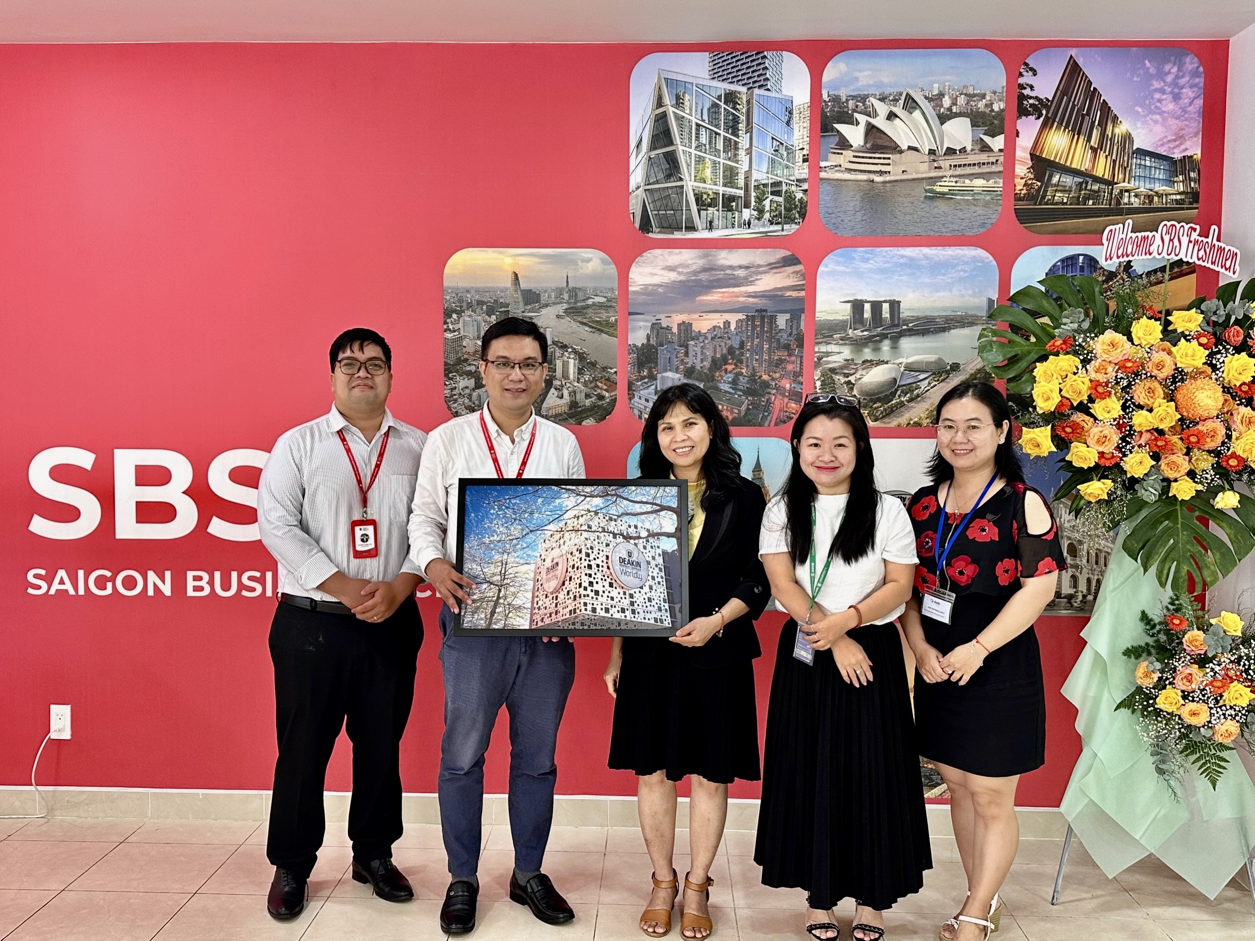 Saigon Business School Trao Đổi Hợp Tác Cùng Đại Học Deakin Úc