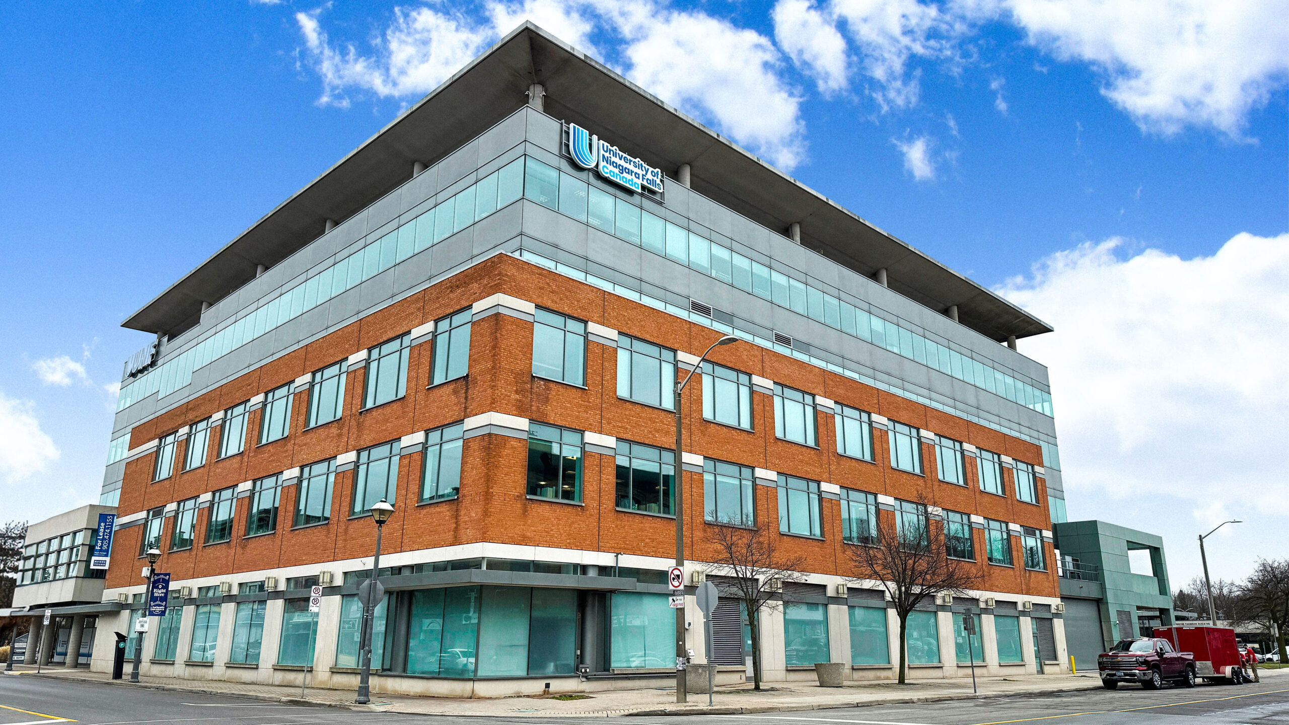 University of Niagara Falls Canada 