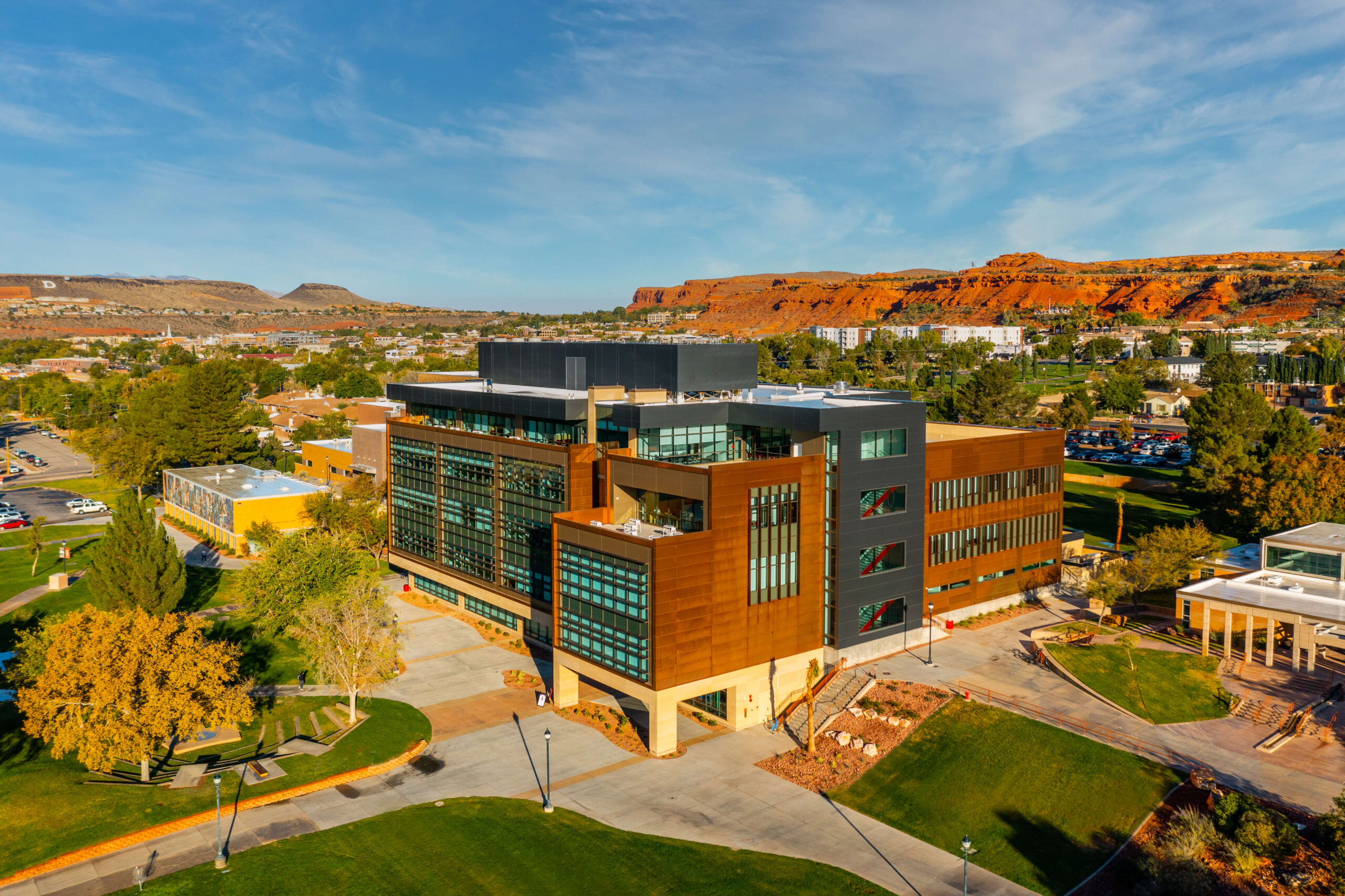 Pathway to Bachelor of Science in Management & Data Science at Utah Tech University (USA)