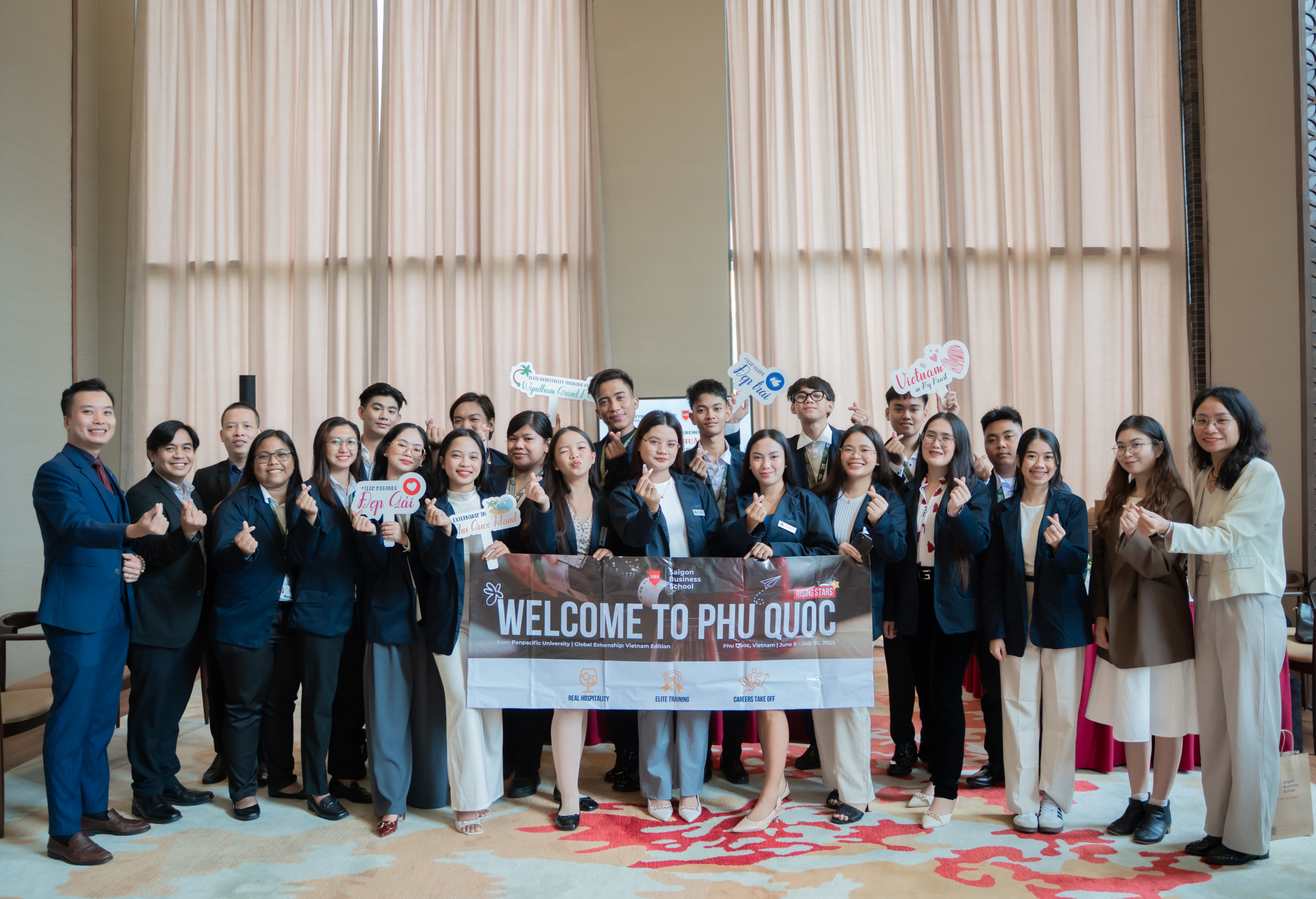 Saigon Business School Signs Strategic Partnership with Wyndham Grand Phu Quoc, Expanding Internship Opportunities at One of Vietnam’s Leading Five-Star Resorts for International Students